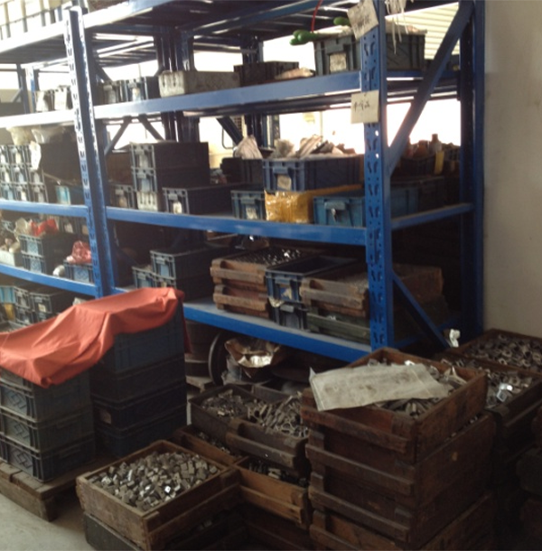检测,库房 Detection, Depot